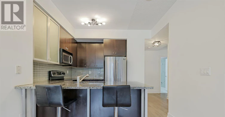 201-438 King Street W, Toronto, ON, M5V 3T9 - 4