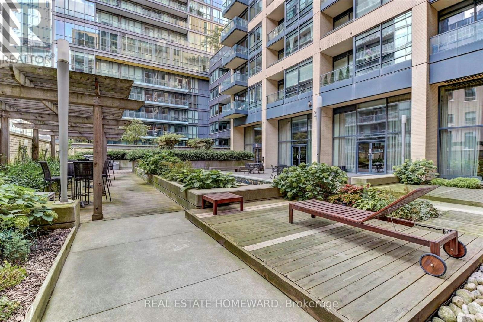 201-438 King Street W, Toronto, ON, M5V 3T9 - 31