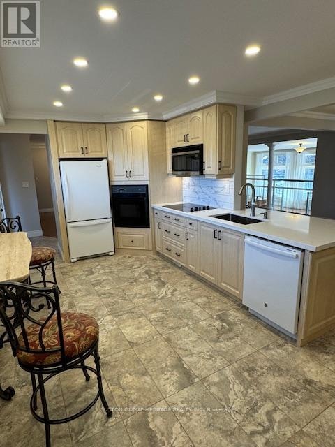 906 Liverpool Road, Pickering, ON, L1W 1S6 - 6