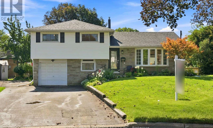 843 Carnation Court