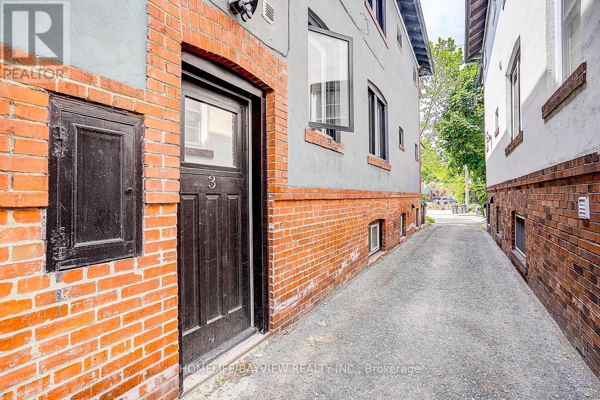 LOWER-43 Wineva Avenue, Toronto, ON, M4E 2T1 - 21