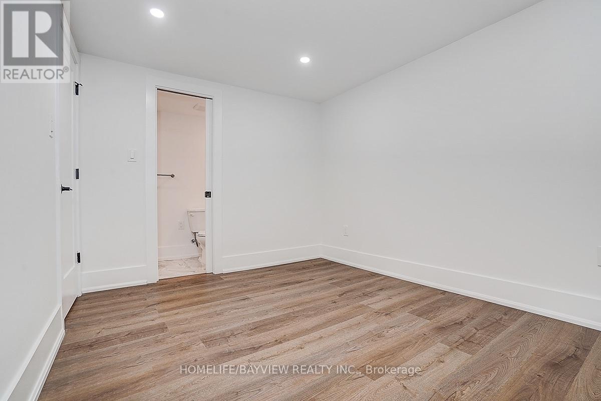 LOWER-43 Wineva Avenue, Toronto, ON, M4E 2T1 - 17