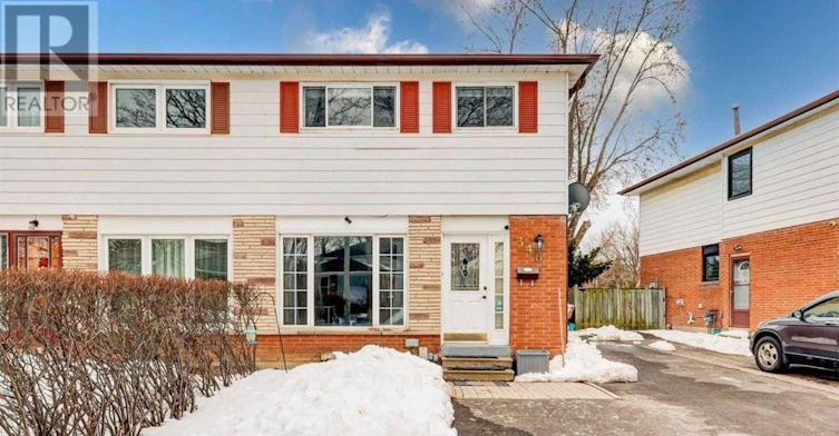 MAIN-346 Montego Road, Mississauga, ON, L5B 1C7