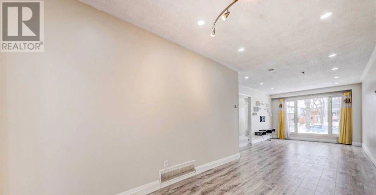 MAIN-346 Montego Road, Mississauga, ON, L5B 1C7 - 5