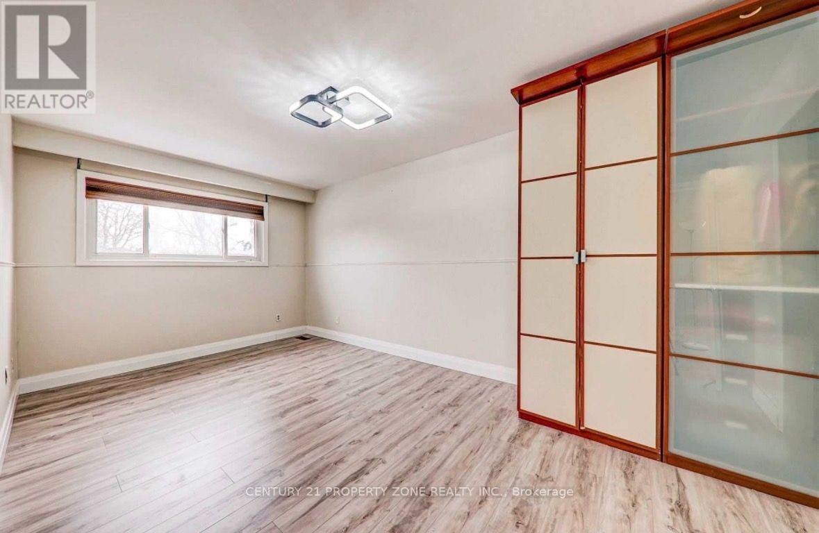 MAIN-346 Montego Road, Mississauga, ON, L5B 1C7 - 16