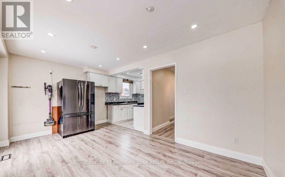 MAIN-346 Montego Road, Mississauga, ON, L5B 1C7 - 7