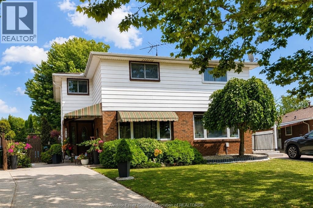 9870 Lynngrove, Windsor, ON, N8R 1B9