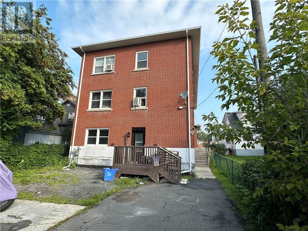 5-481 Ontario Street, Greater Sudbury, ON, P3E 4K4 - 3