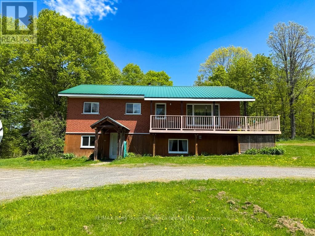 690 Hurdville Road, McKellar, ON, P2A 2W7