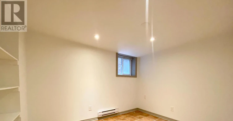 5-209 Madison Avenue, Toronto, ON, M5R 2S6 - 13