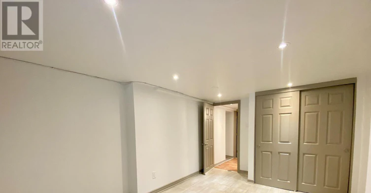 5-209 Madison Avenue, Toronto, ON, M5R 2S6 - 17