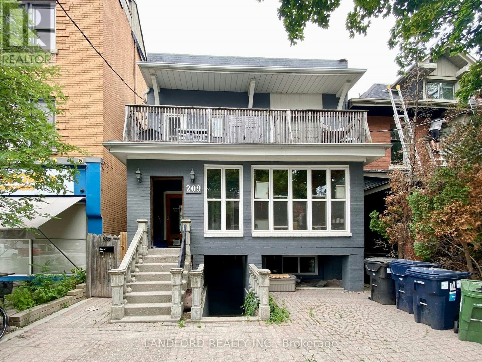 5-209 Madison Avenue, Toronto, ON, M5R 2S6 - 22