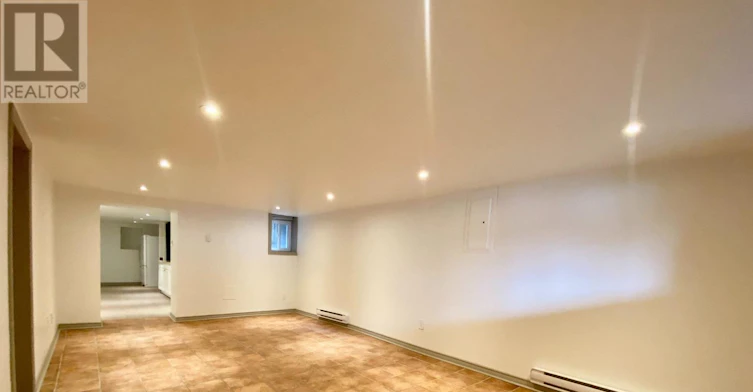 5-209 Madison Avenue, Toronto, ON, M5R 2S6 - 8