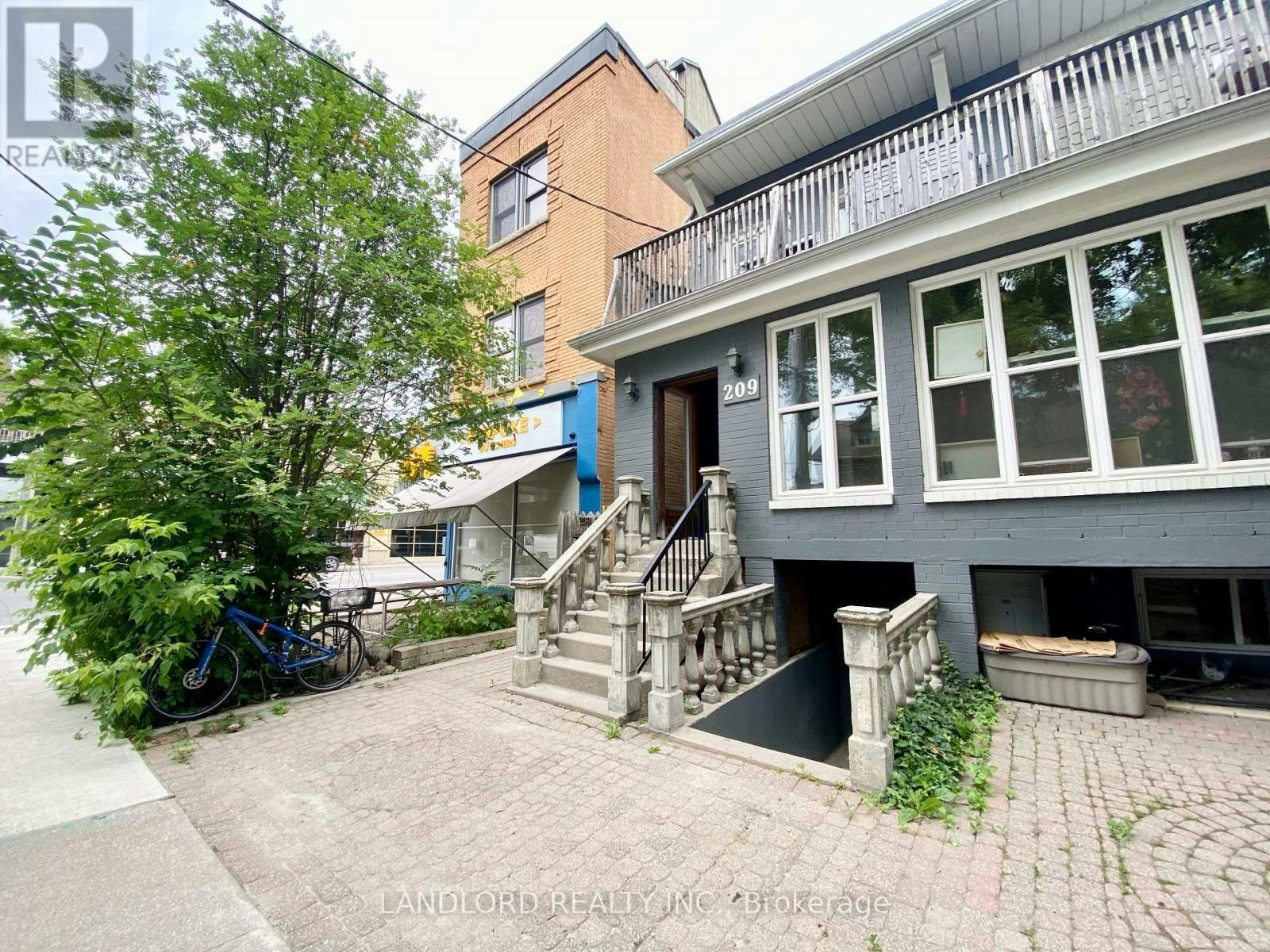 5-209 Madison Avenue, Toronto, ON, M5R 2S6 - 21