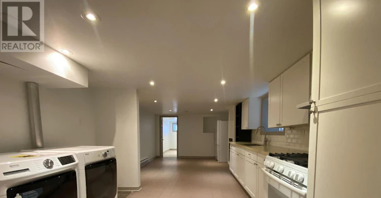 5-209 Madison Avenue, Toronto, ON, M5R 2S6 - 3