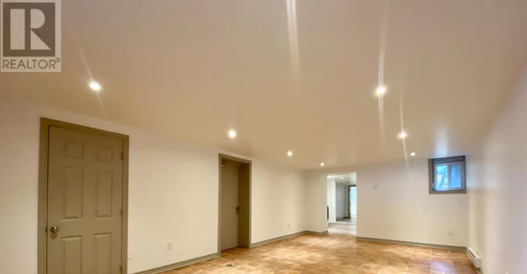 5-209 Madison Avenue, Toronto, ON, M5R 2S6 - 9