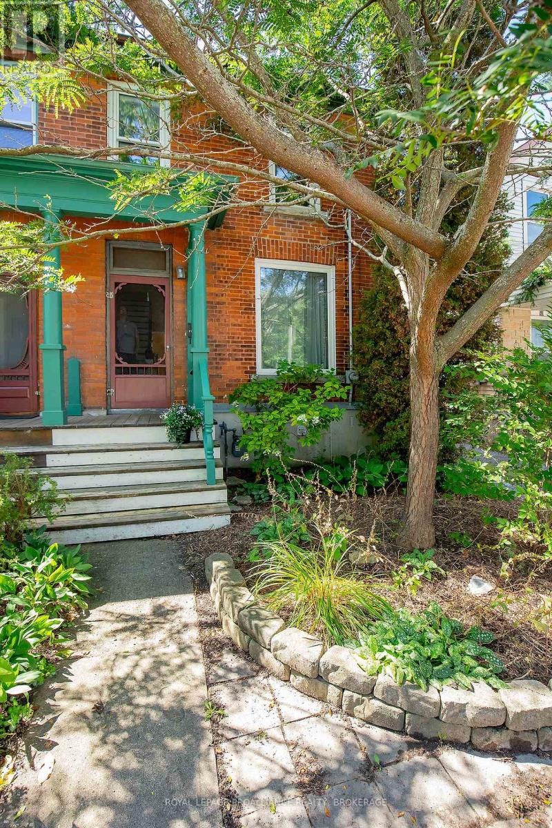 38 York Street, Kingston, ON, K7K 1P5
