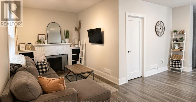 4 Elmwood Place, London, ON, N6J 1J2 - 6