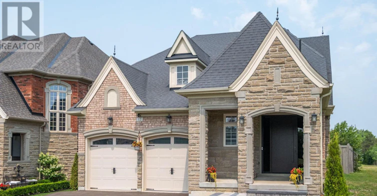 12 Valley Point Crescent, King, ON, L7B 0B7 - 3
