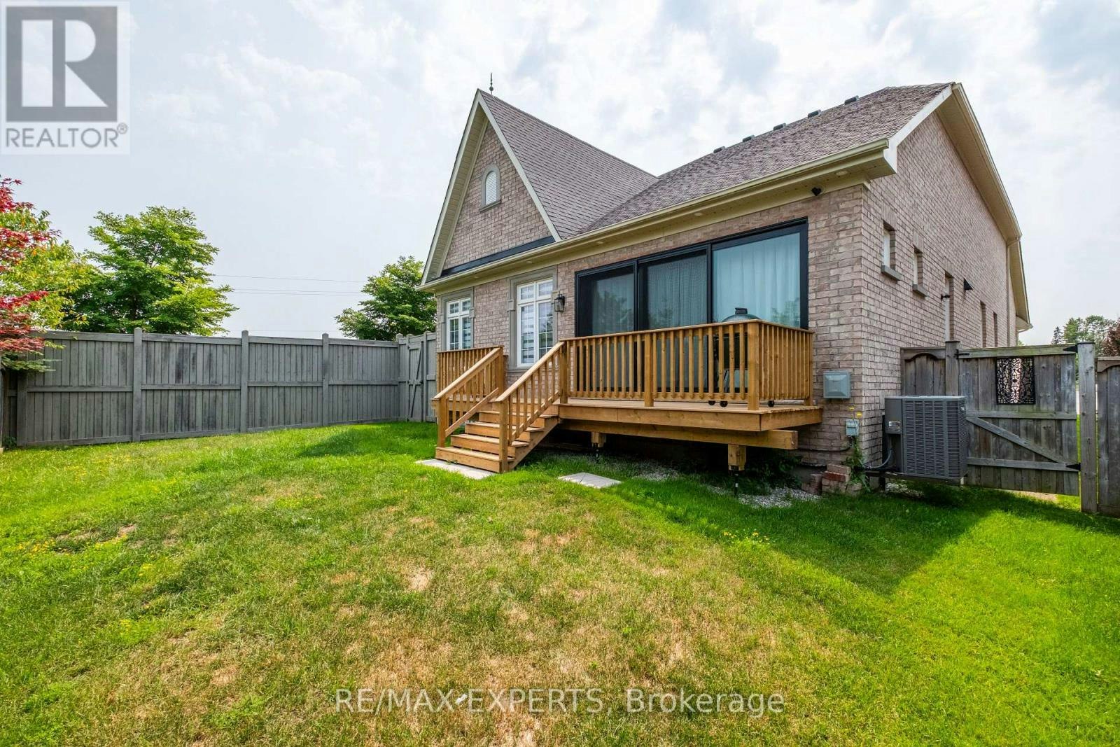 12 Valley Point Crescent, King, ON, L7B 0B7 - 45
