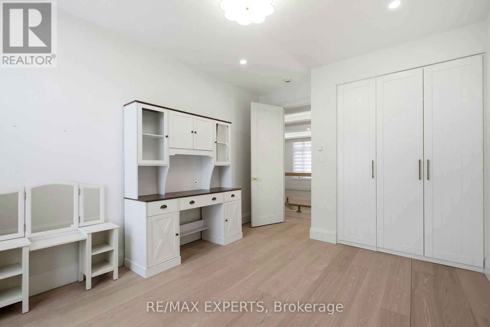 12 Valley Point Crescent, King, ON, L7B 0B7 - 27