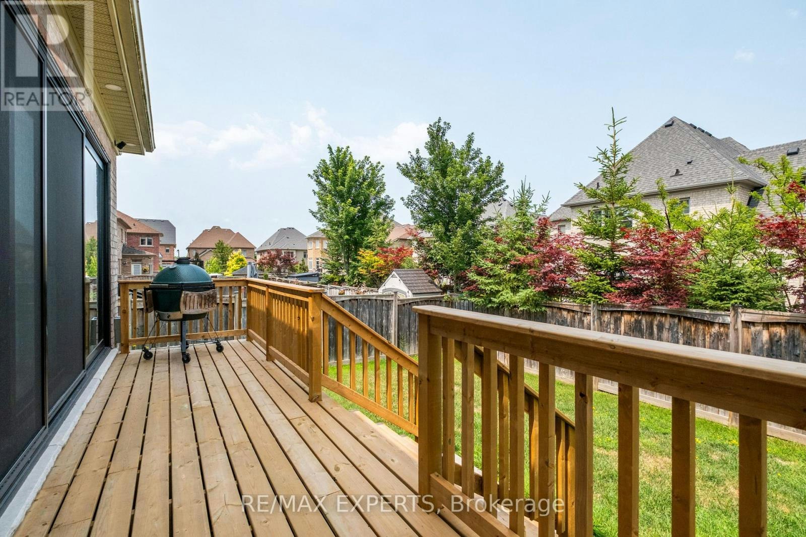 12 Valley Point Crescent, King, ON, L7B 0B7 - 47