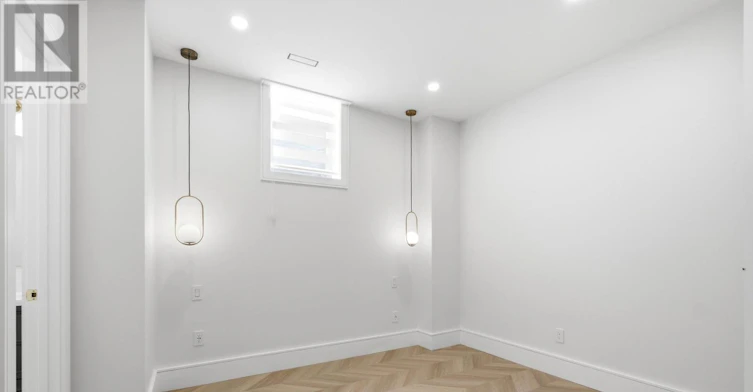 12 Valley Point Crescent, King, ON, L7B 0B7 - 39