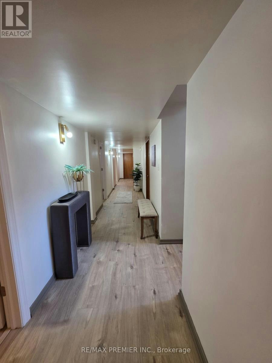 BSMT-86 Harris Crescent, Vaughan, ON, L4L 1R9 2
