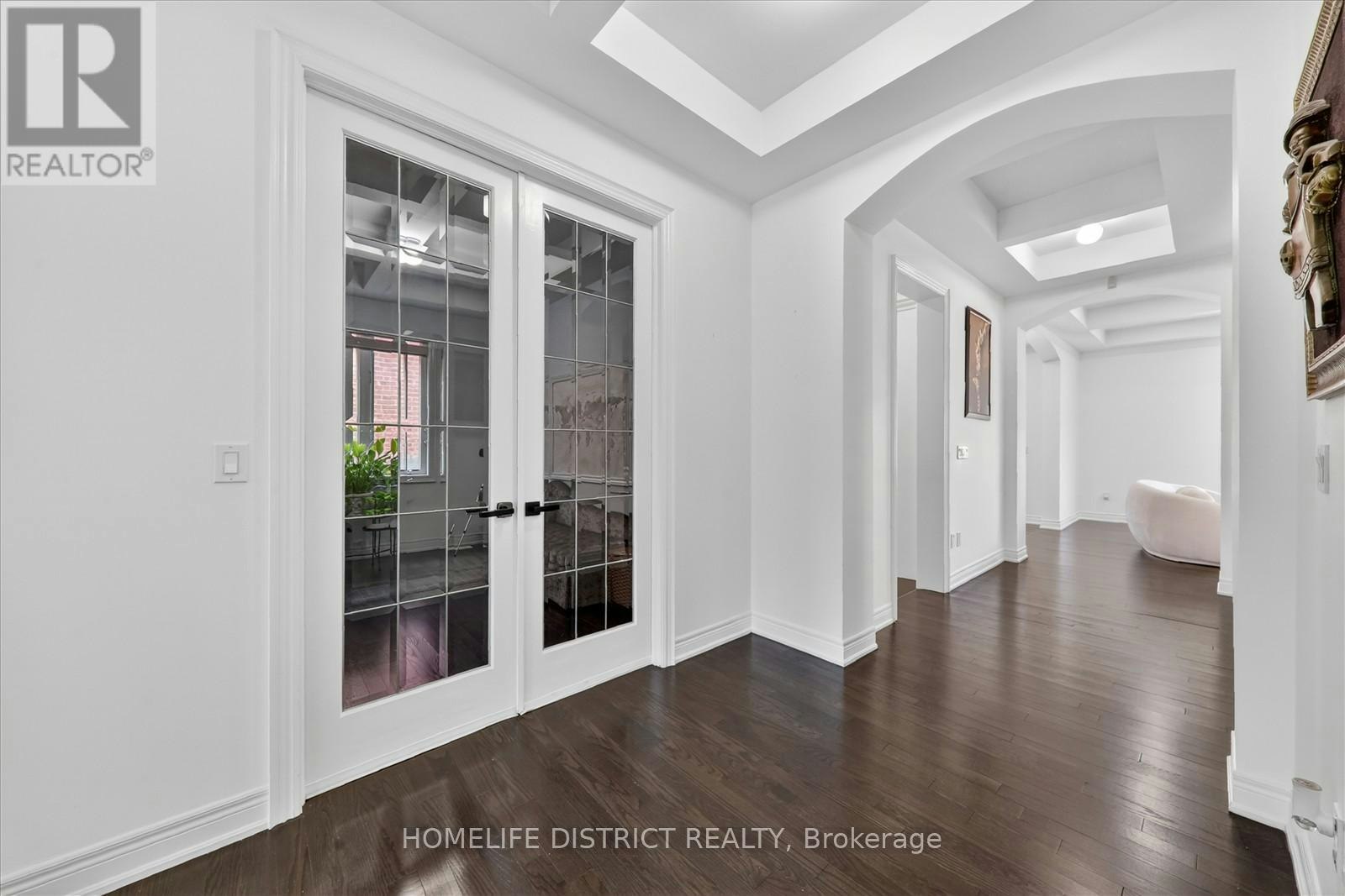 210 Cannes Avenue, Vaughan, ON, L4L 8L1 - 9
