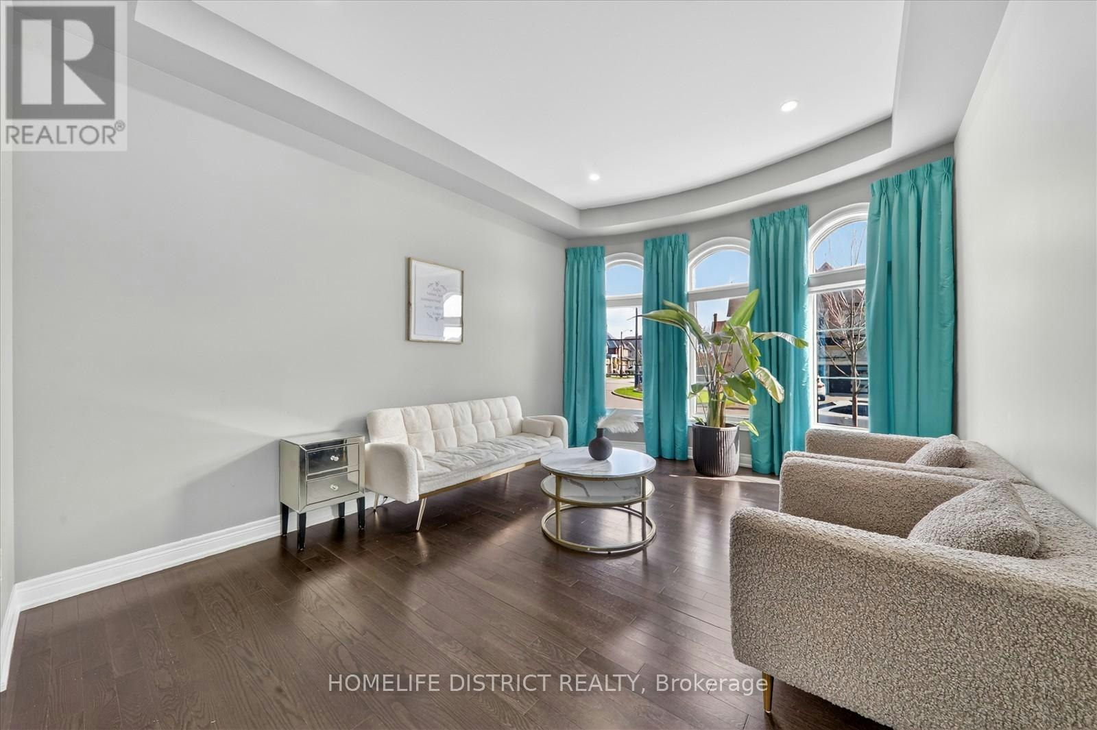 210 Cannes Avenue, Vaughan, ON, L4L 8L1 - 6