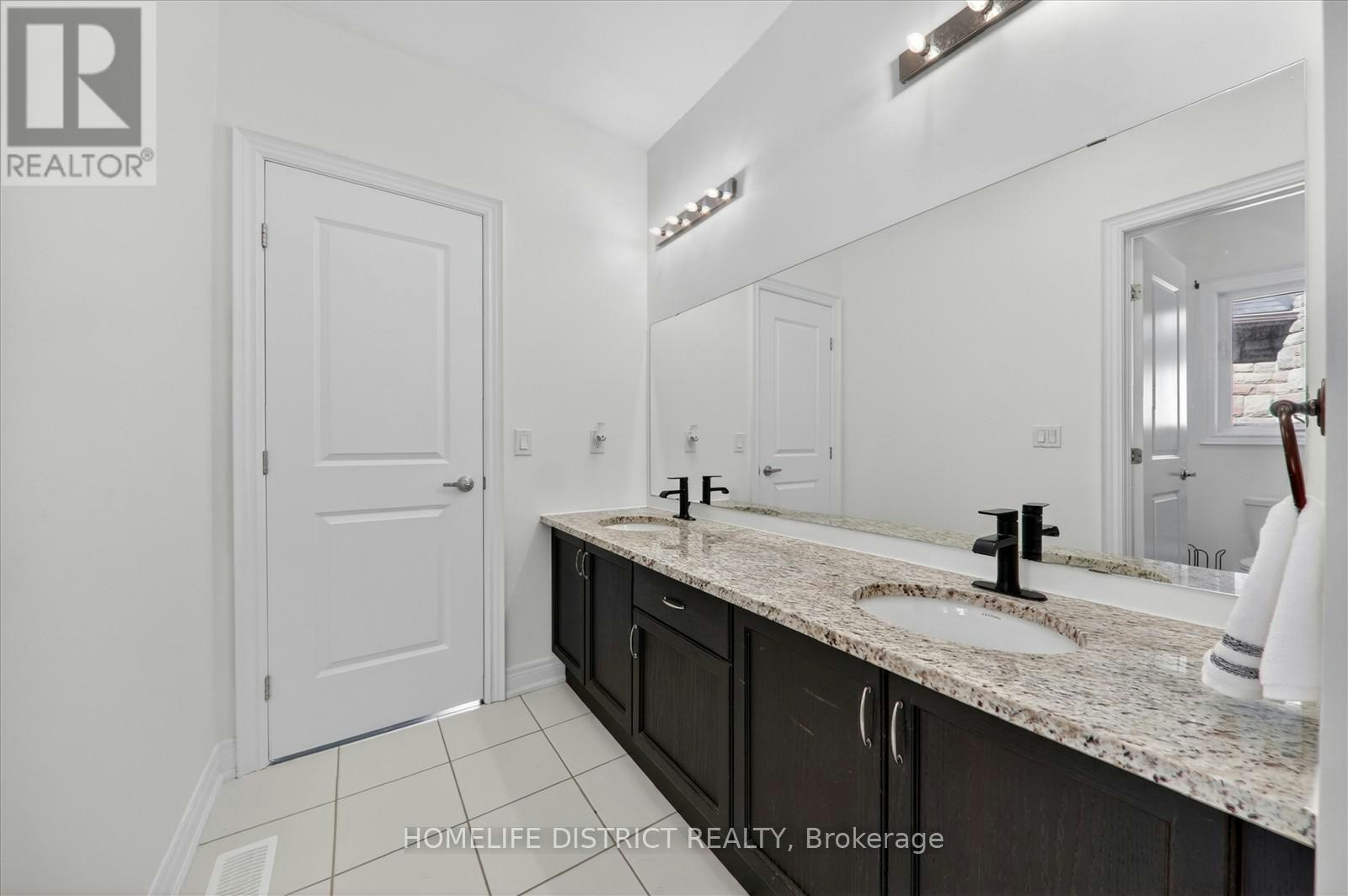 210 Cannes Avenue, Vaughan, ON, L4L 8L1 - 35