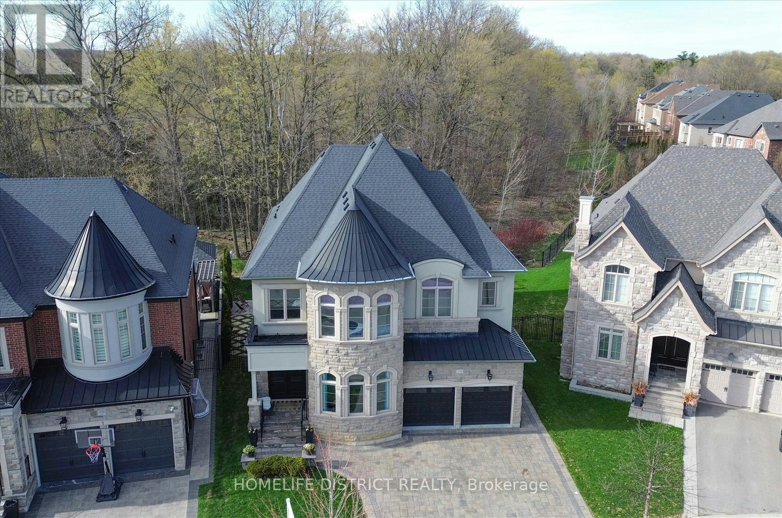 210 Cannes Avenue, Vaughan, ON, L4L 8L1 - 2