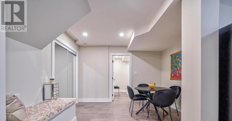 B-351 Windermere Avenue, Toronto, ON, M6S 3L1 - 8