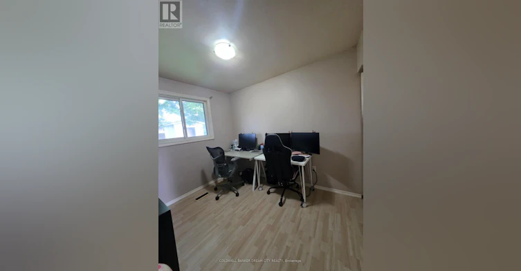 120 Hahn Avenue, Cambridge, ON, N3C 2X9 - 9