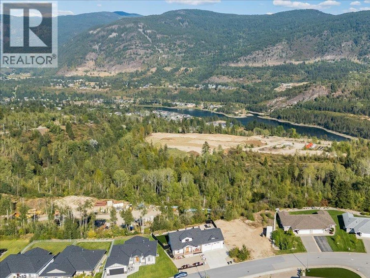 4009 Grandview Drive, Castlegar, BC, V1N 4X9 - 22