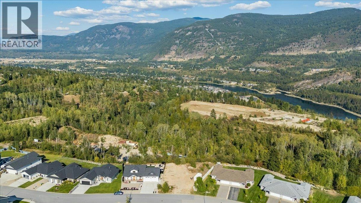 4009 Grandview Drive, Castlegar, BC, V1N 4X9 - 24