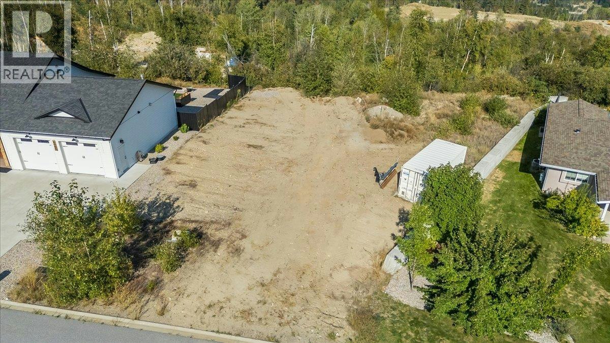 4009 Grandview Drive, Castlegar, BC, V1N 4X9 - 6