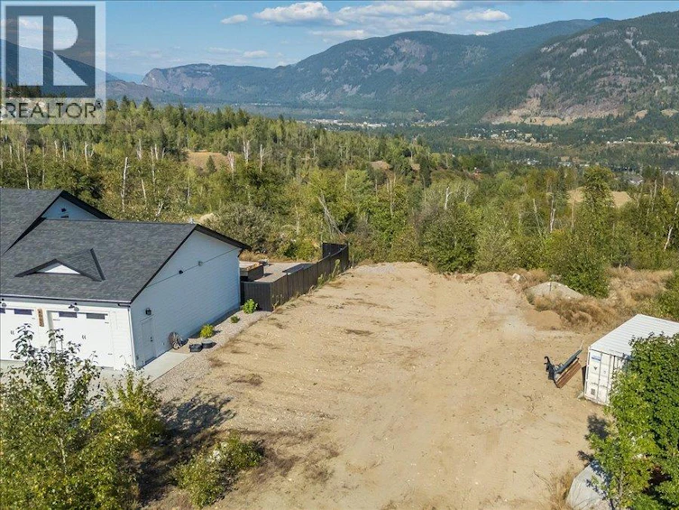 4009 Grandview Drive, Castlegar, BC, V1N 4X9 - 5