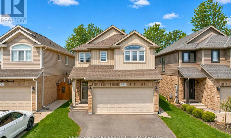 8511 Jennifer Crescent