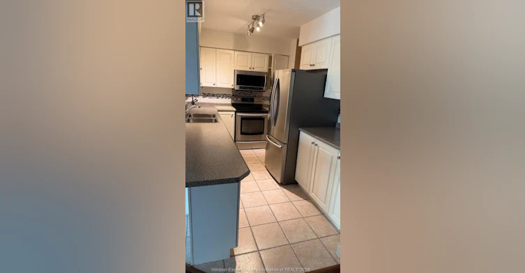 1006-4789 Riverside Drive East, Windsor, ON, N8Y 5A2 - 7