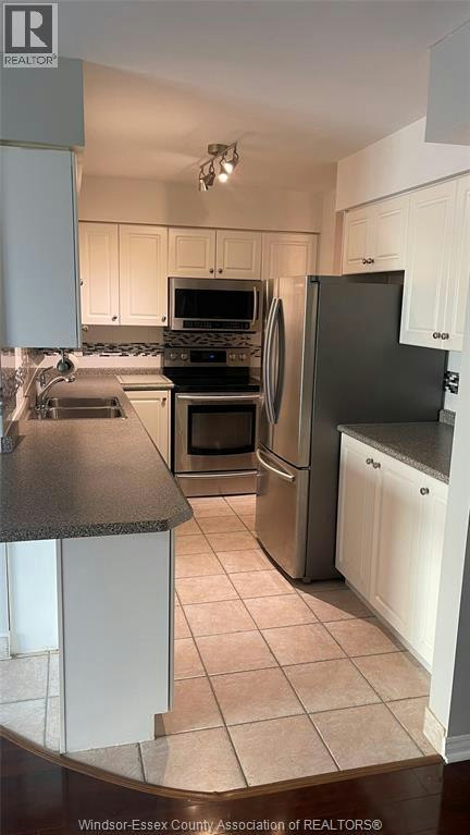 1006-4789 Riverside Drive East, Windsor, ON, N8Y 5A2 - 9