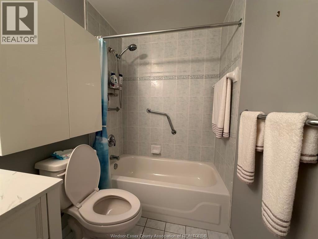 1006-4789 Riverside Drive East, Windsor, ON, N8Y 5A2 - 18