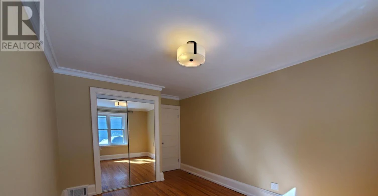 MAIN FLOOR-21 Love Crescent, Toronto, ON, M4E 1V6 - 30