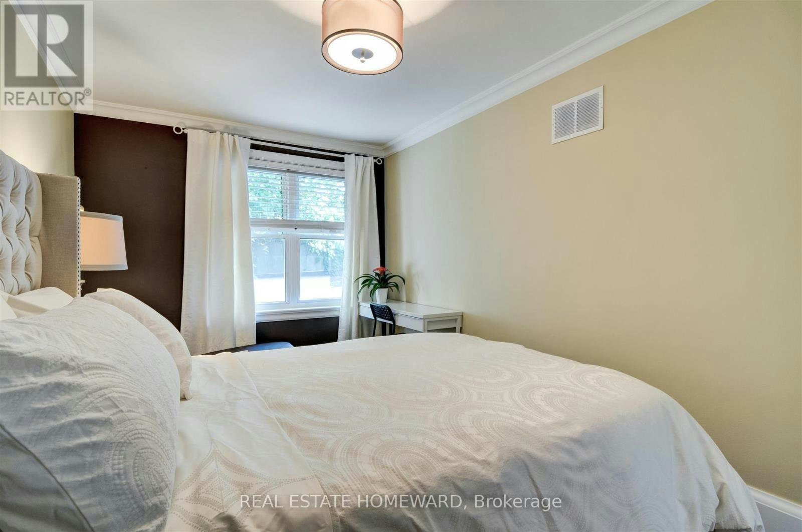 MAIN FLOOR-21 Love Crescent, Toronto, ON, M4E 1V6 - 22