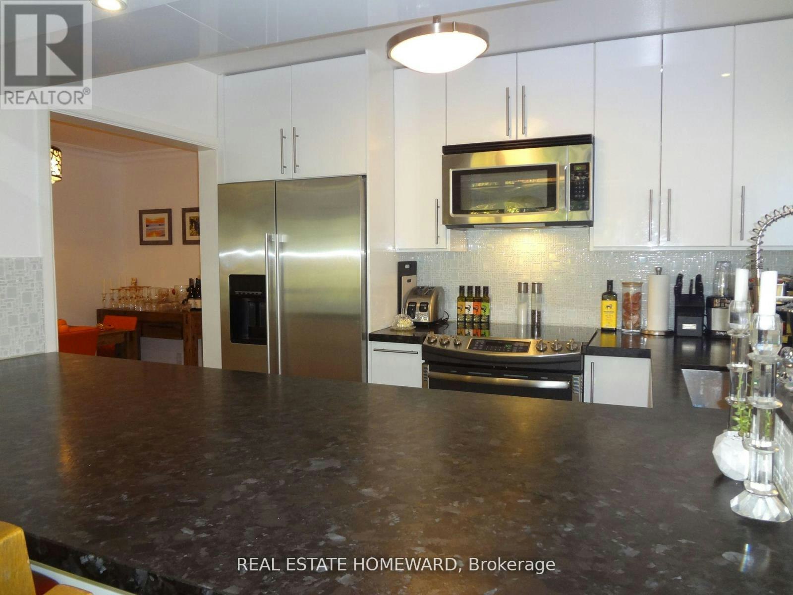 MAIN FLOOR-21 Love Crescent, Toronto, ON, M4E 1V6 - 13