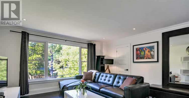 MAIN FLOOR-21 Love Crescent, Toronto, ON, M4E 1V6 - 3