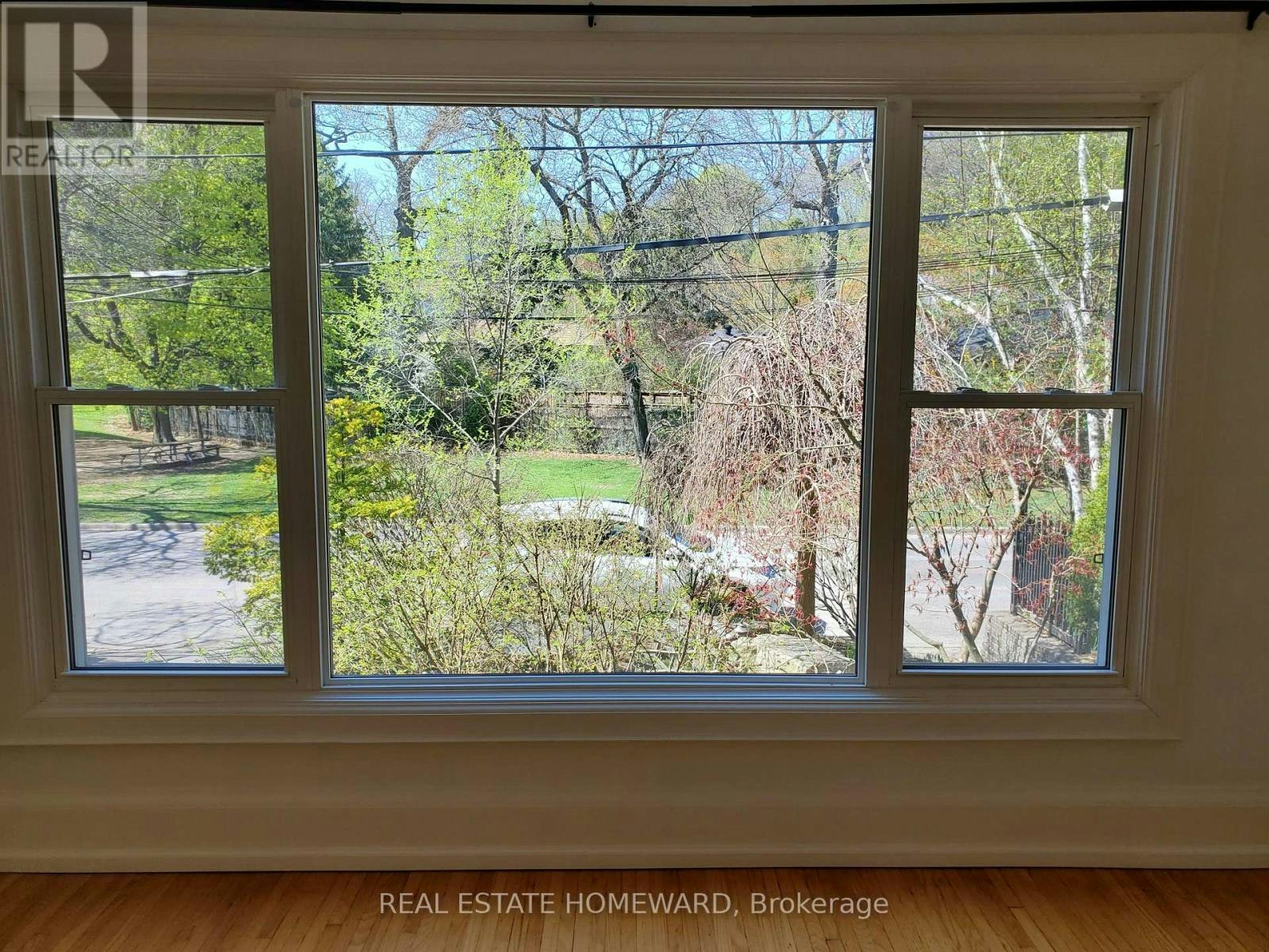 MAIN FLOOR-21 Love Crescent, Toronto, ON, M4E 1V6 - 6