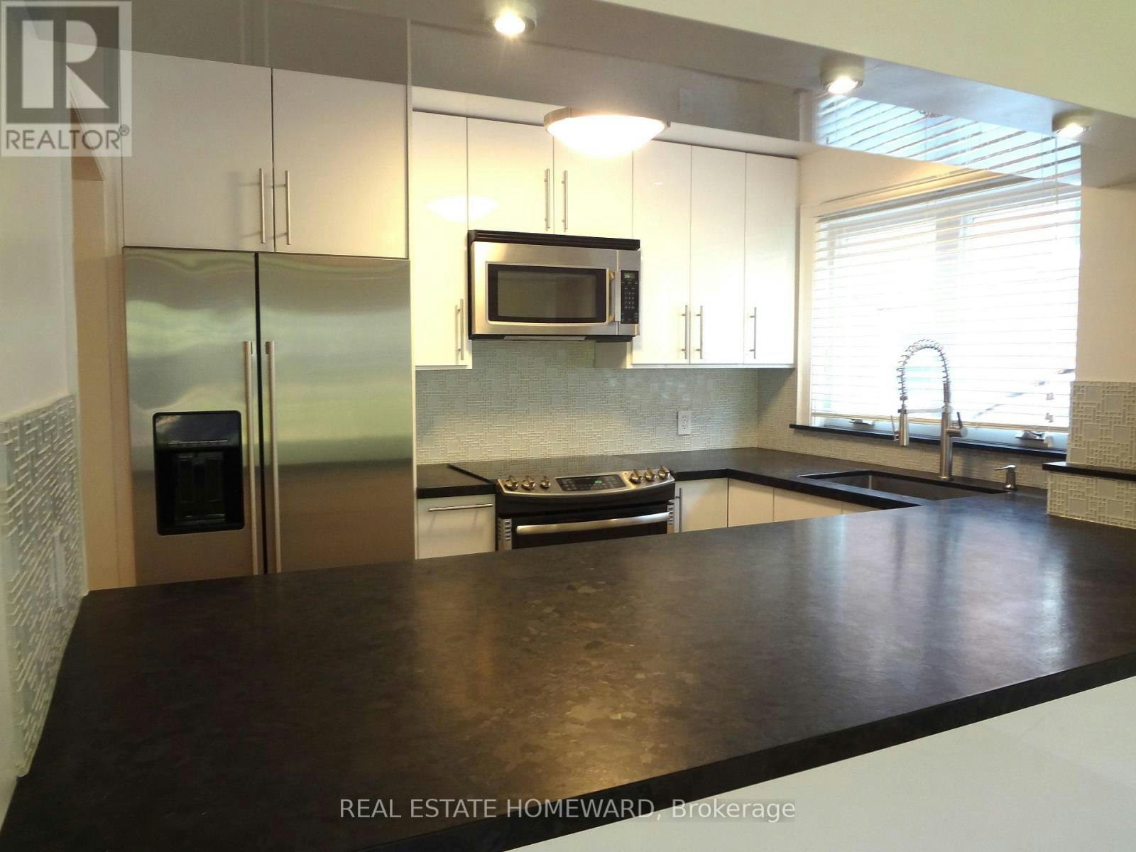 MAIN FLOOR-21 Love Crescent, Toronto, ON, M4E 1V6 - 14
