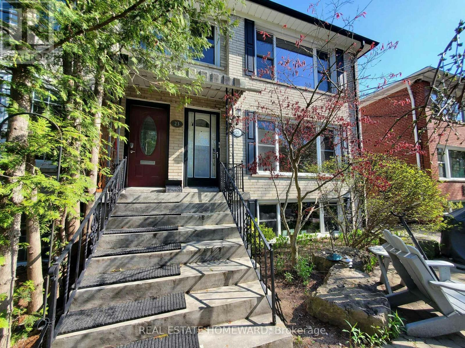 MAIN FLOOR-21 Love Crescent, Toronto, ON, M4E 1V6 - 2