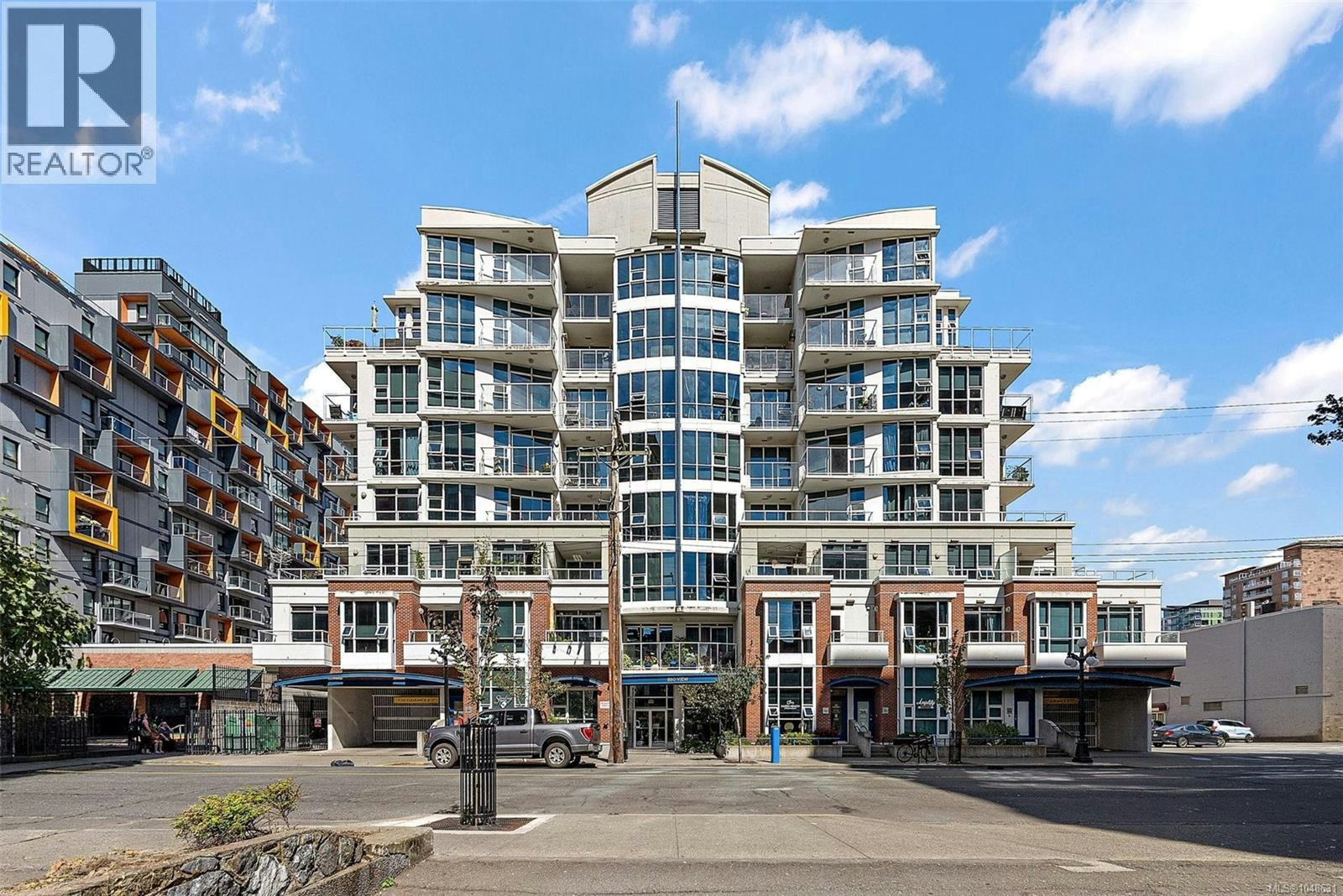 301-860 View Street, Victoria, BC, V8W 3Z8